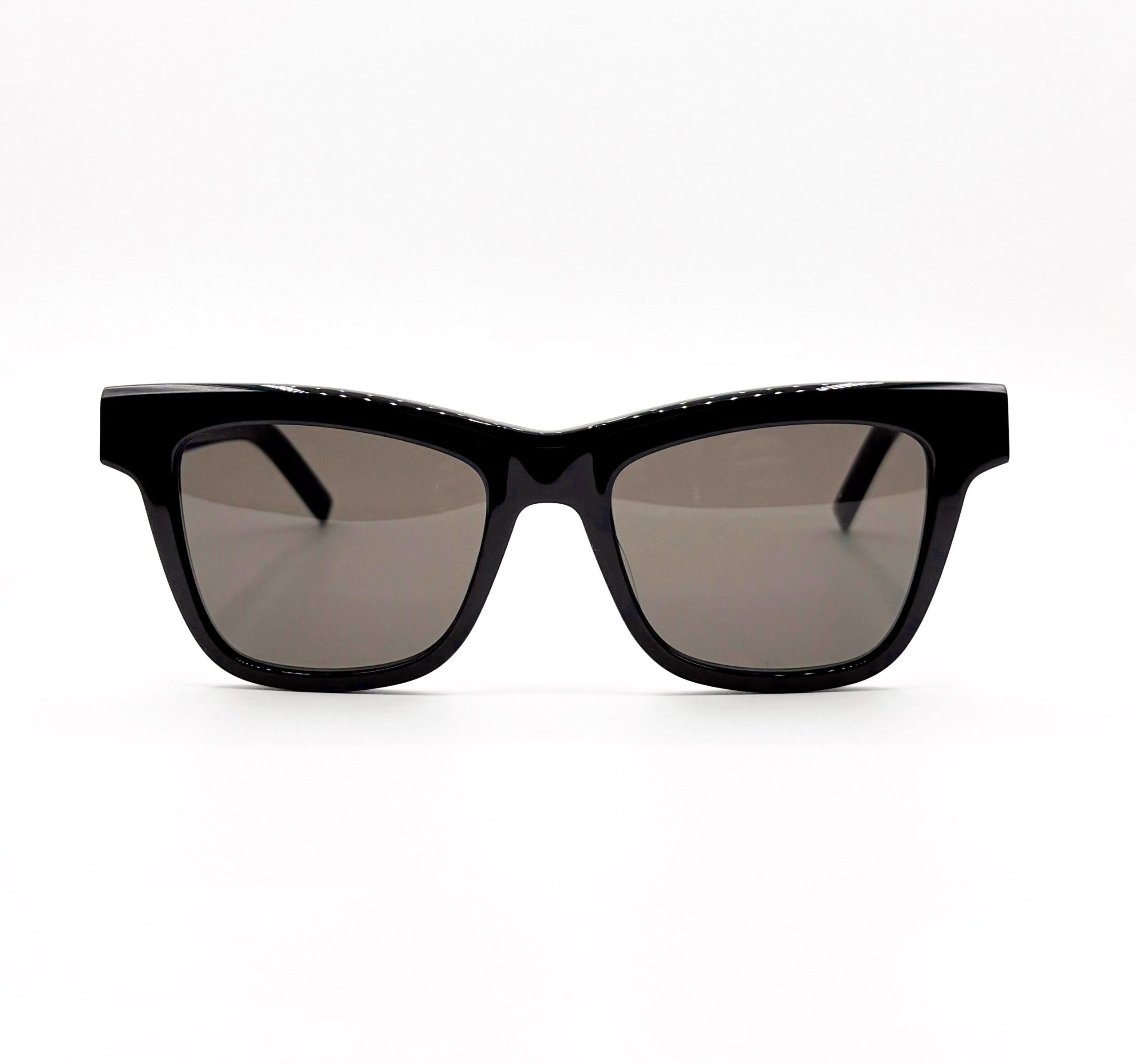 IMG_5621.jpg Saint Laurent-SL M106-001 52 – Image 1